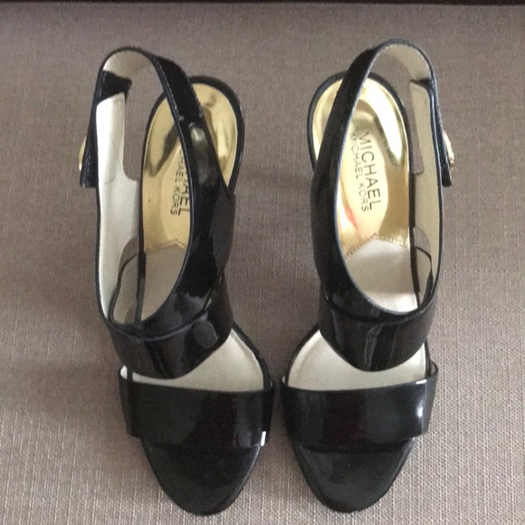 michael kors black patent leather heels